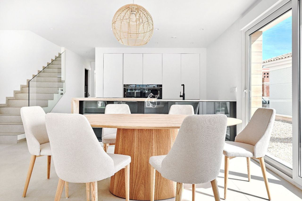 Villa in Las Montesinos, Spain, 301 m² - picture 10