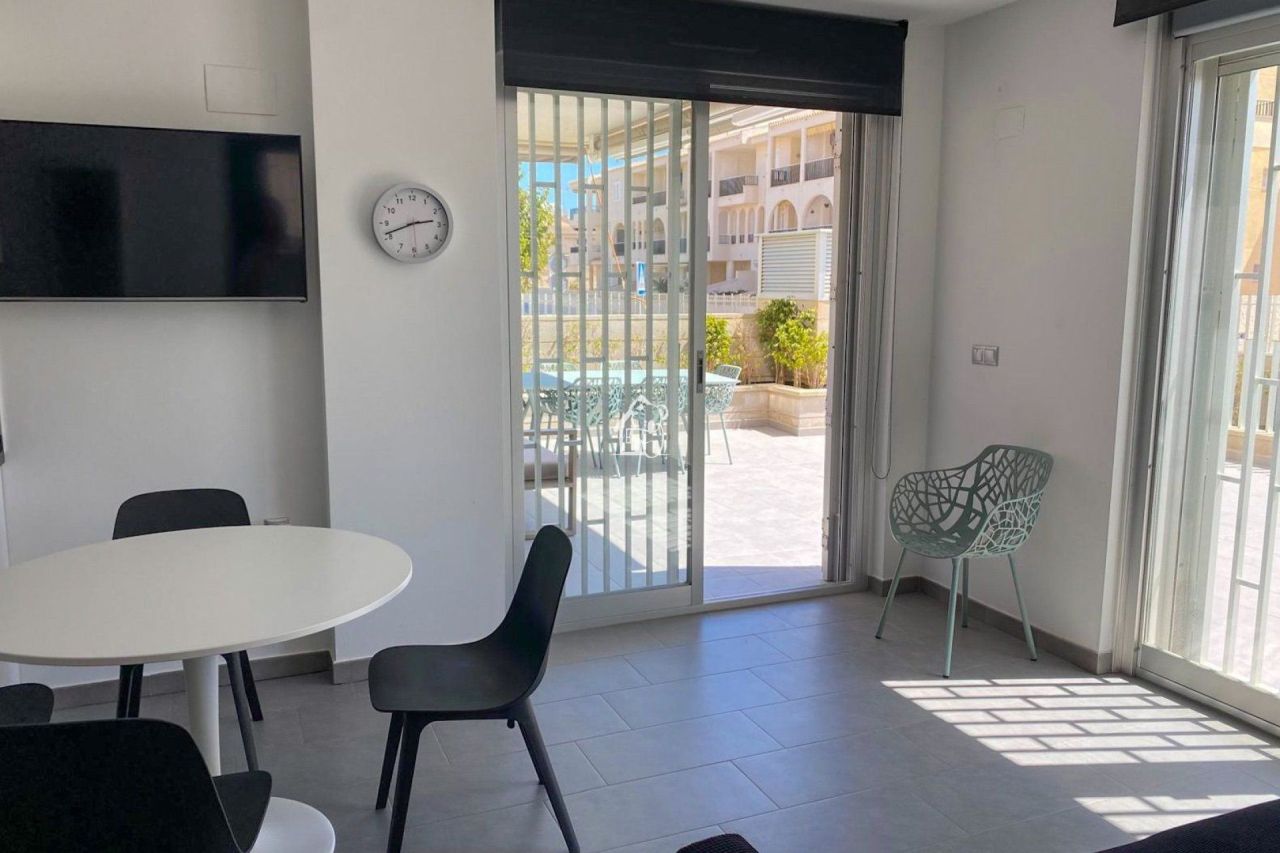 Mietshaus in La Mata, Spanien, 140 m² - Foto 10