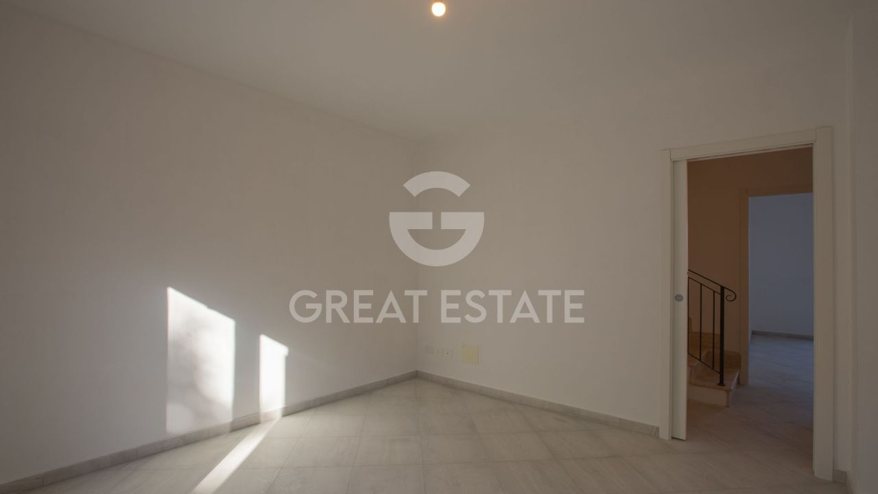 Villa in Citta della Pieve, Italy, 200.35 m² - picture 10