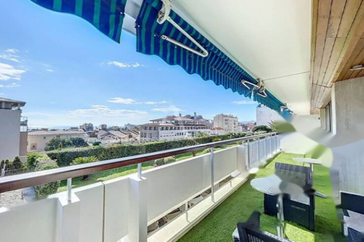 Appartamento a Cannes, Francia, 141 m² - foto 1