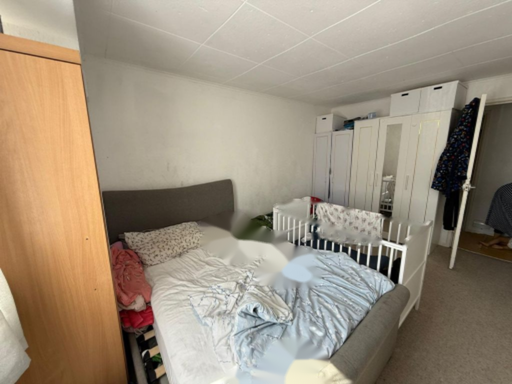 Flat in London, United Kingdom, 57 m² - picture 2