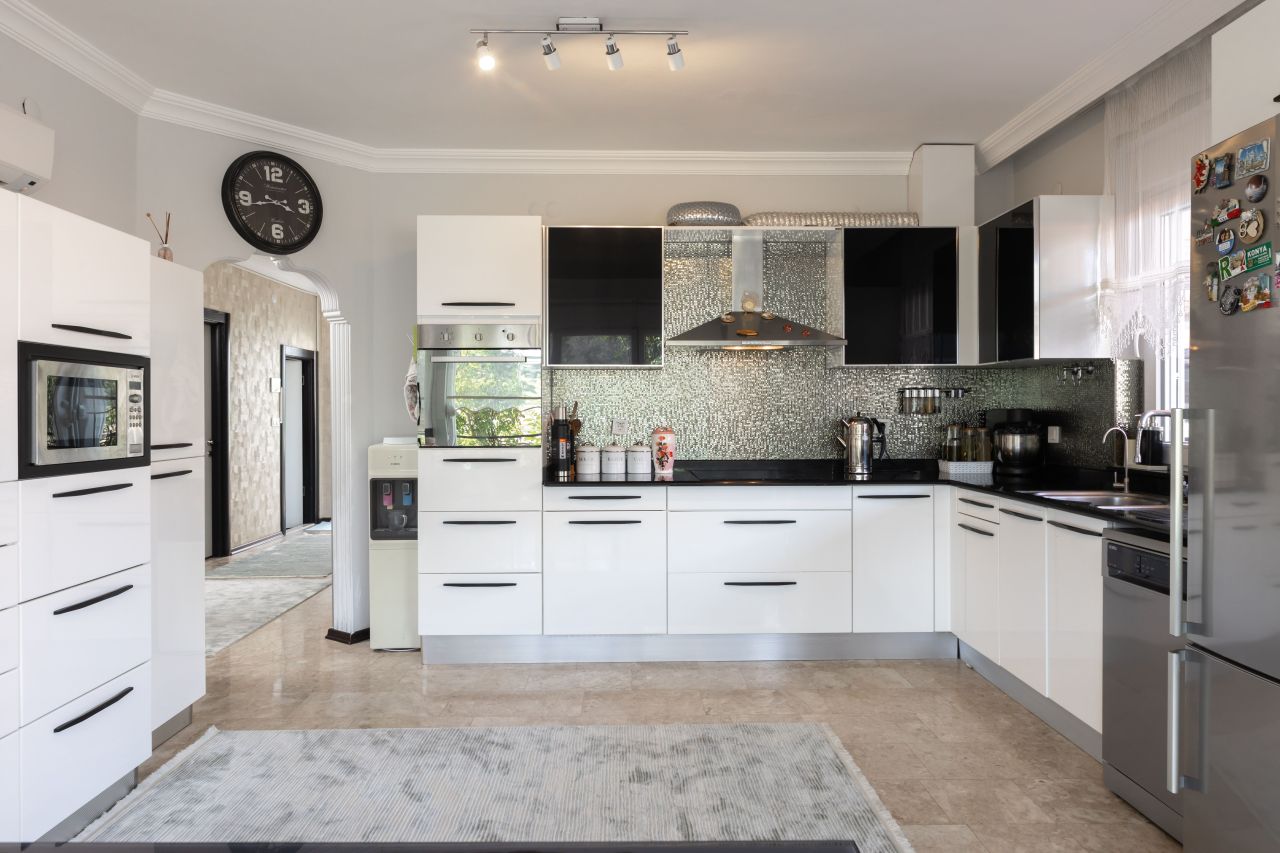 Casa a Antalya, Turchia, 385 m² - foto 9