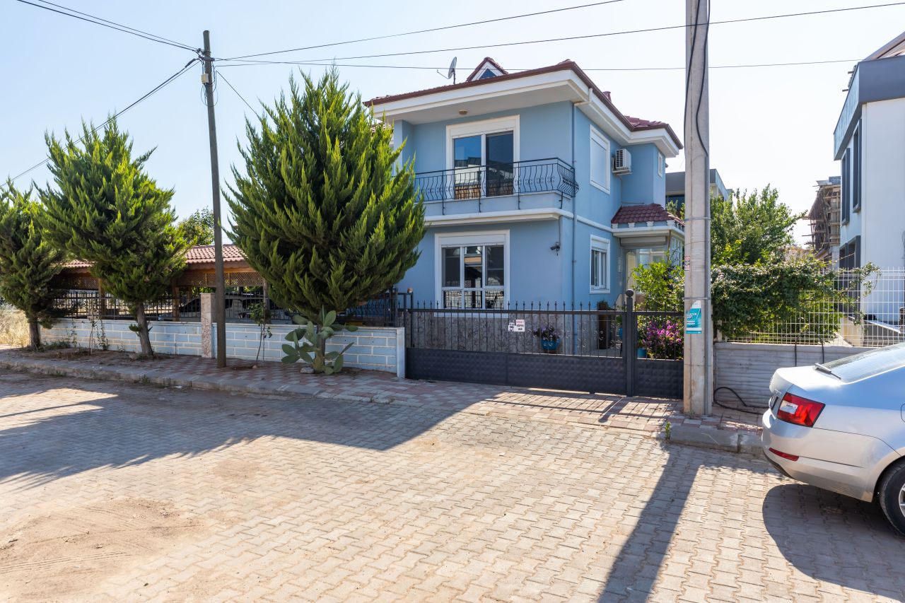 Casa a Antalya, Turchia, 385 m² - foto 1