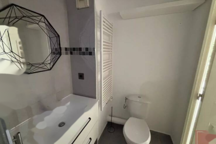 Flat in Cannes, France, 29 m² - picture 2