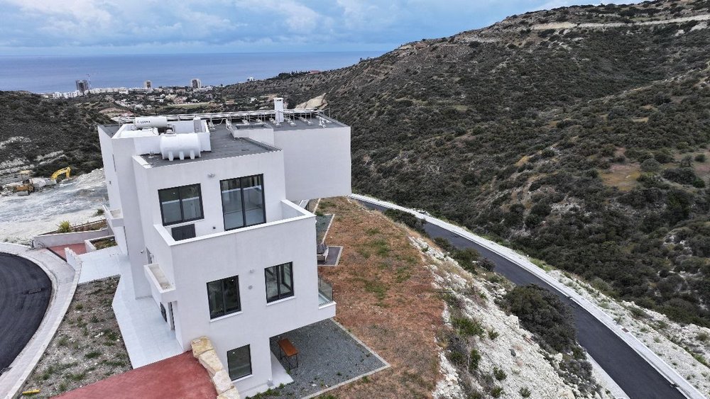 Villa in Limassol, Cyprus, 740 m² - picture 10