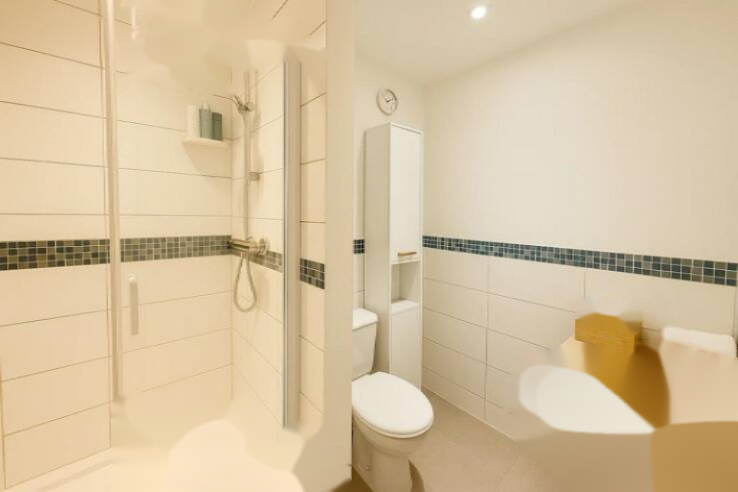 Flat in Cannes, France, 29 m² - picture 3