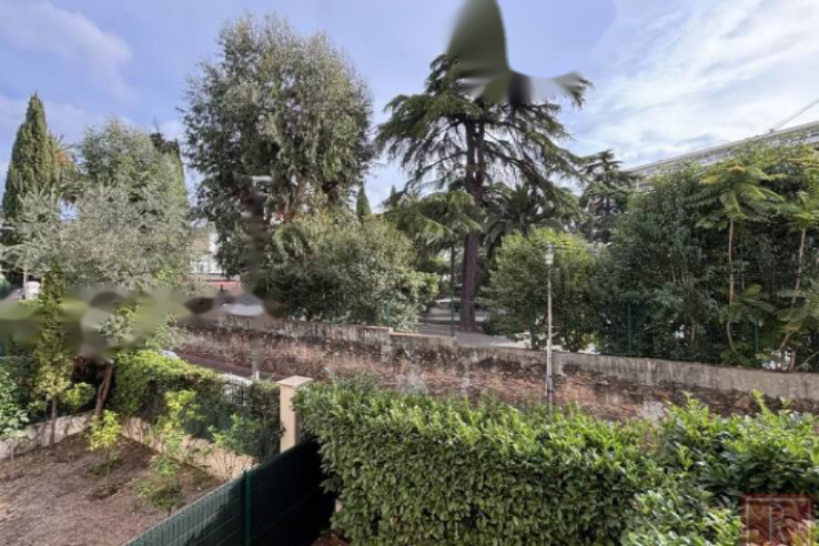 Flat in Cannes, France, 29 m² - picture 4