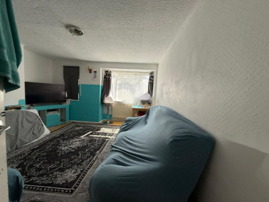 Flat in London, United Kingdom, 57 m² - picture 9