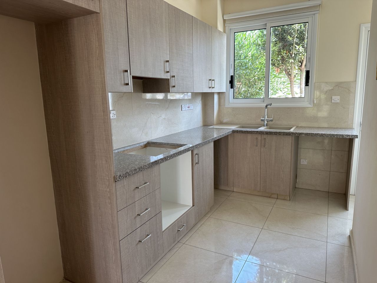 Villa en Pafos, Chipre, 133 m² - imagen 12