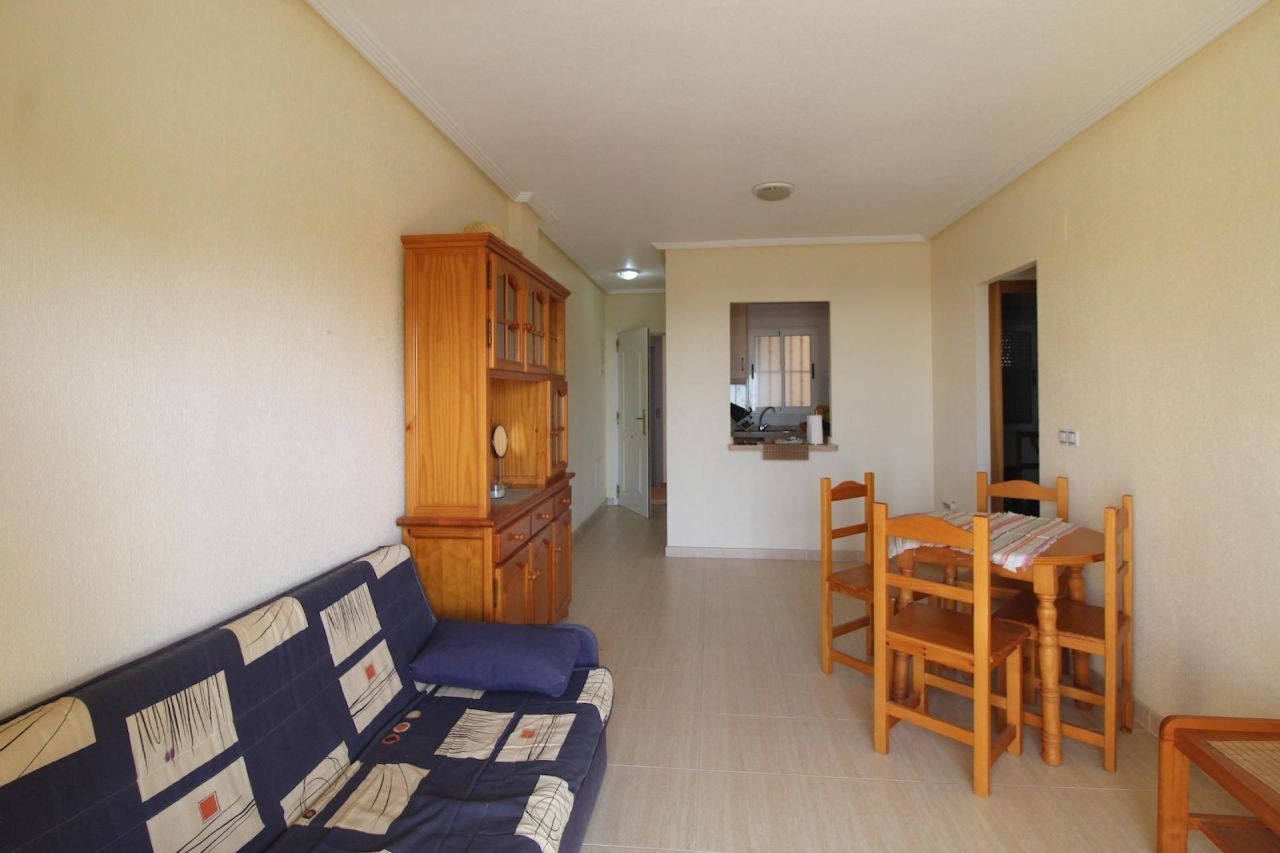Flat in Torrevieja, Spain, 54 m² - picture 3