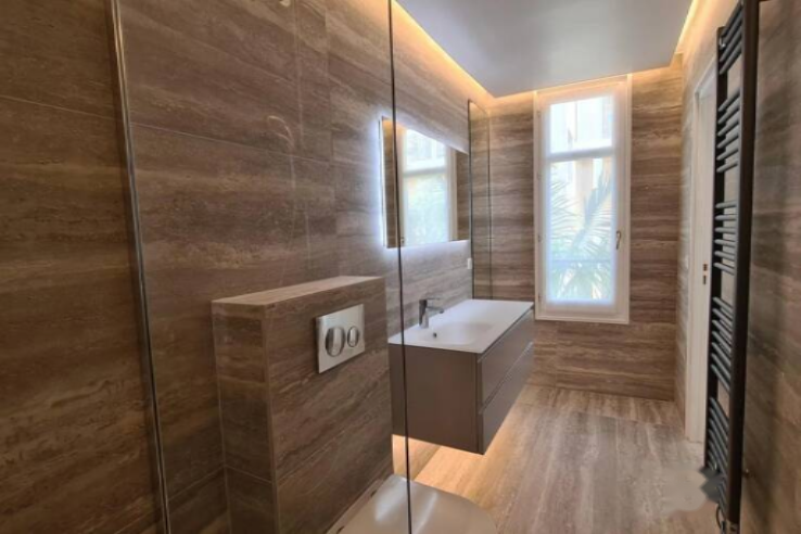 Flat in Cannes, France, 131 m² - picture 7