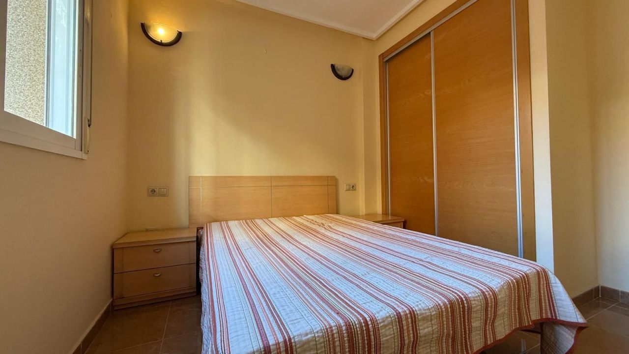 Flat in Torrevieja, Spain, 64 m² - picture 9