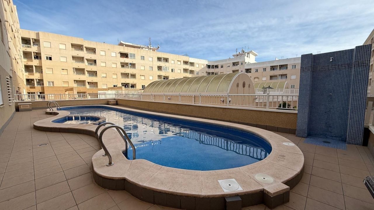 Flat in Torrevieja, Spain, 64 m² - picture 1