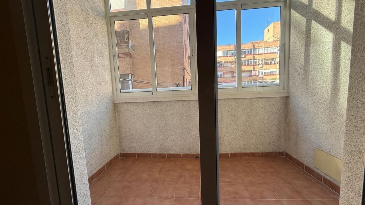 Flat in Torrevieja, Spain, 64 m² - picture 7