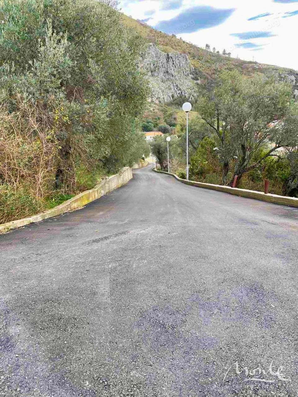 Terreno a Rezevici, Montenegro, 1 650 m2 - foto 6