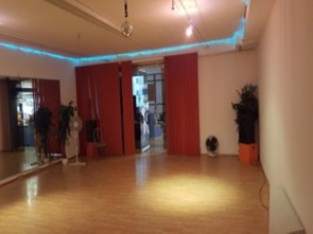 Commercial property in Duesseldorf, Germany, 4 500 m² - picture 10