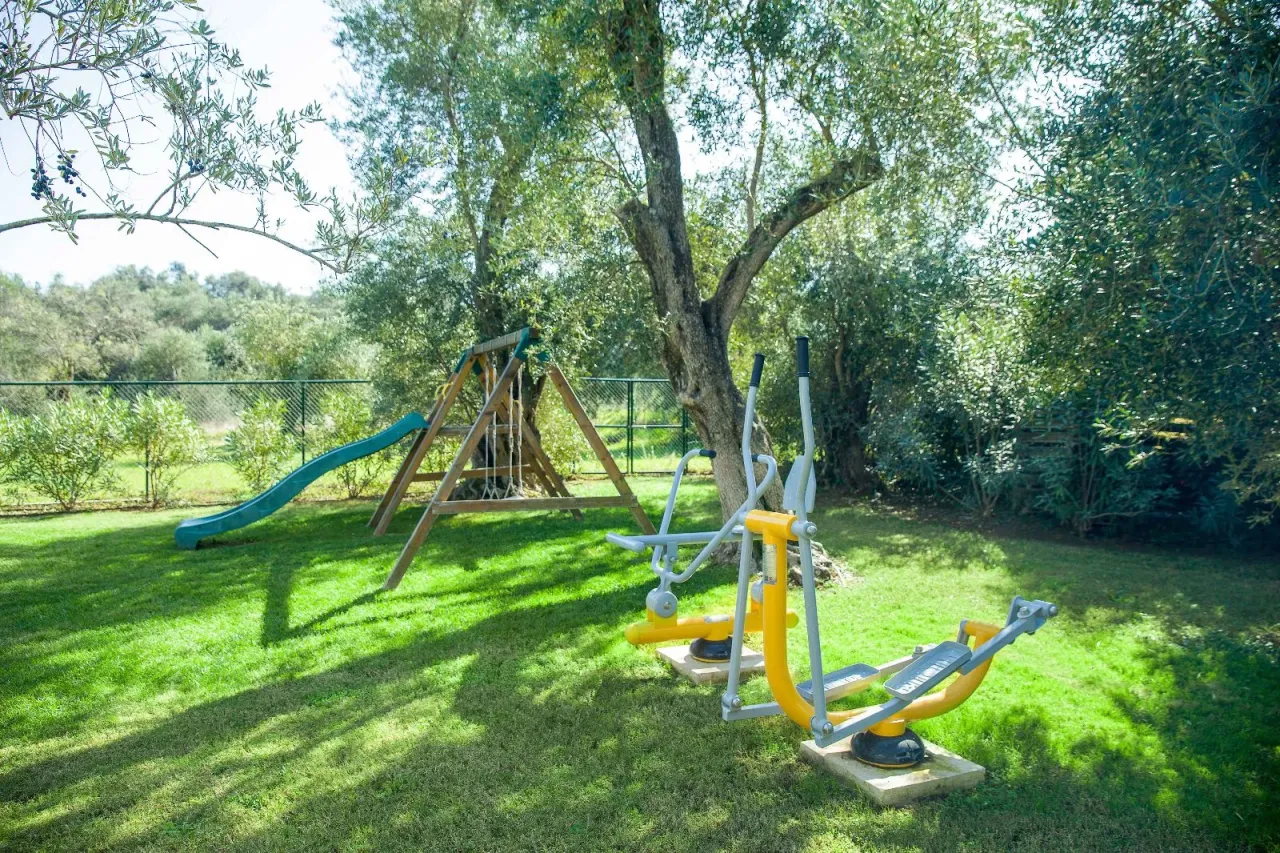 Villa on Corfu, Greece, 400 m² - picture 8