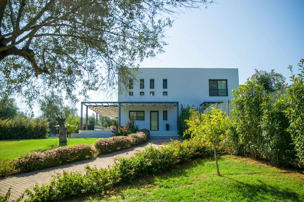 Villa on Corfu, Greece, 400 m² - picture 9