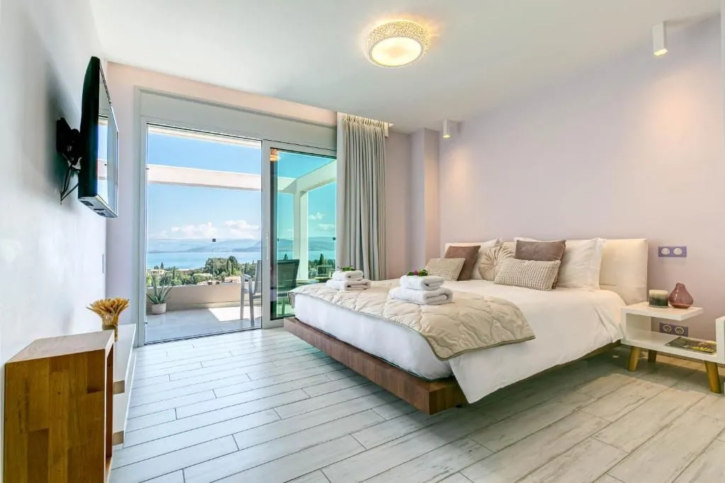 Villa on Corfu, Greece, 400 m² - picture 13