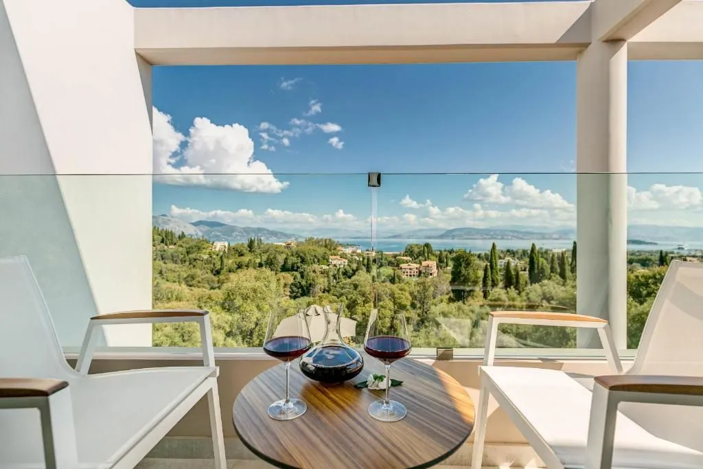 Villa on Corfu, Greece, 400 m² - picture 3