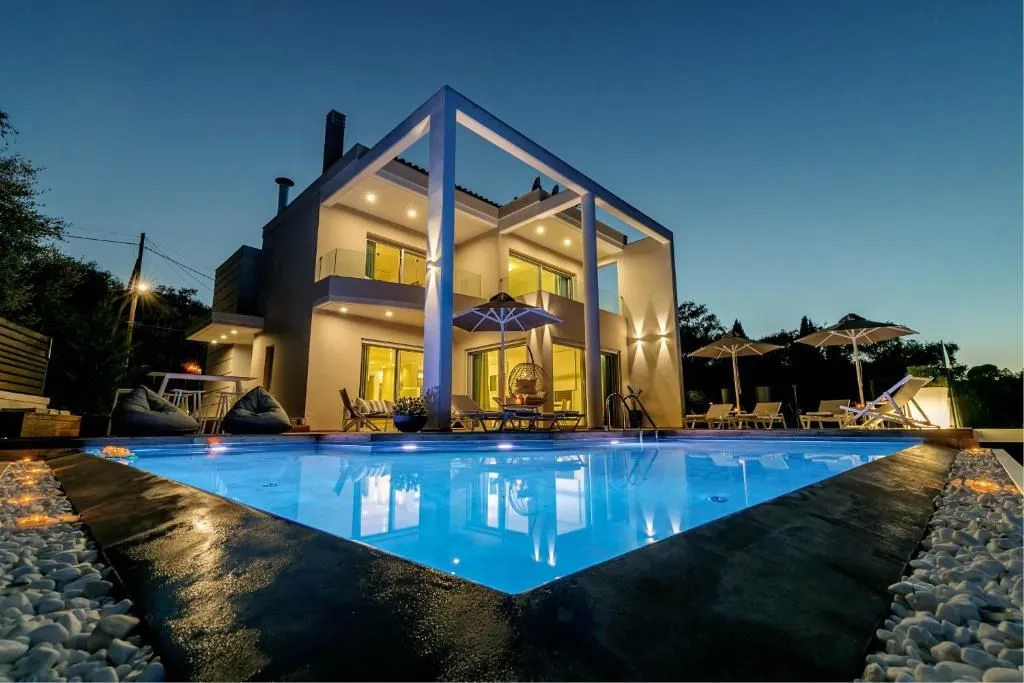 Villa on Corfu, Greece, 400 m² - picture 1