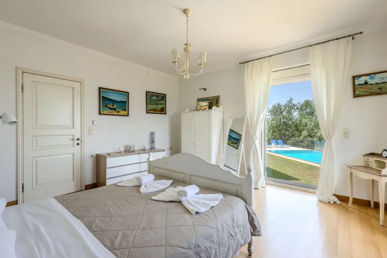 Villa sur Corfou, Grèce, 301 m² - image 3
