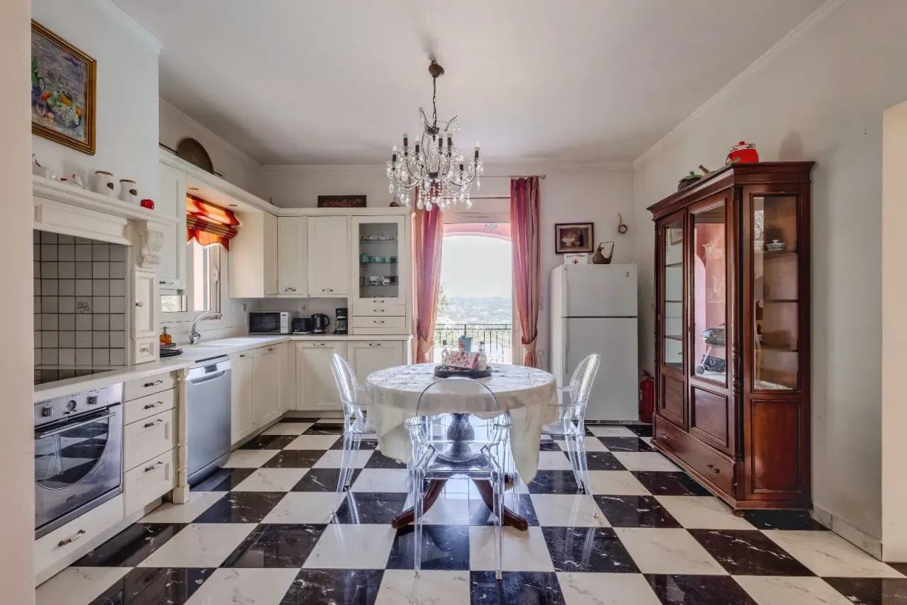 Villa sur Corfou, Grèce, 301 m² - image 14