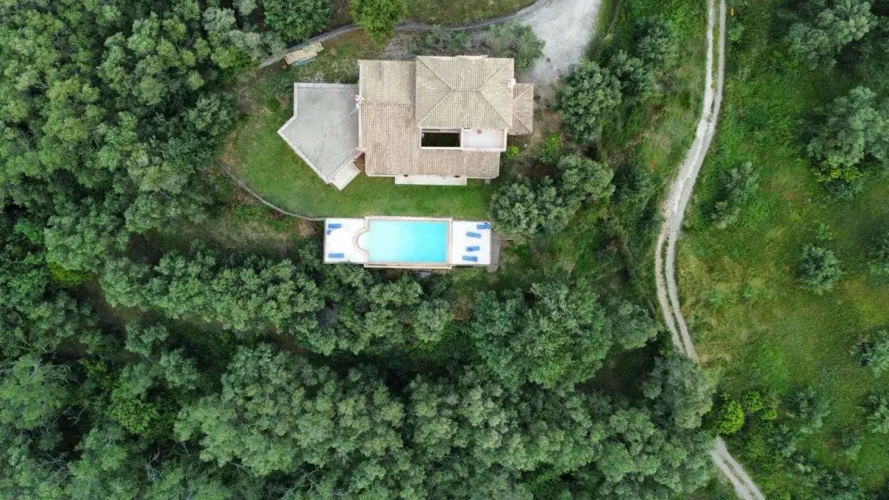 Villa sur Corfou, Grèce, 301 m² - image 13