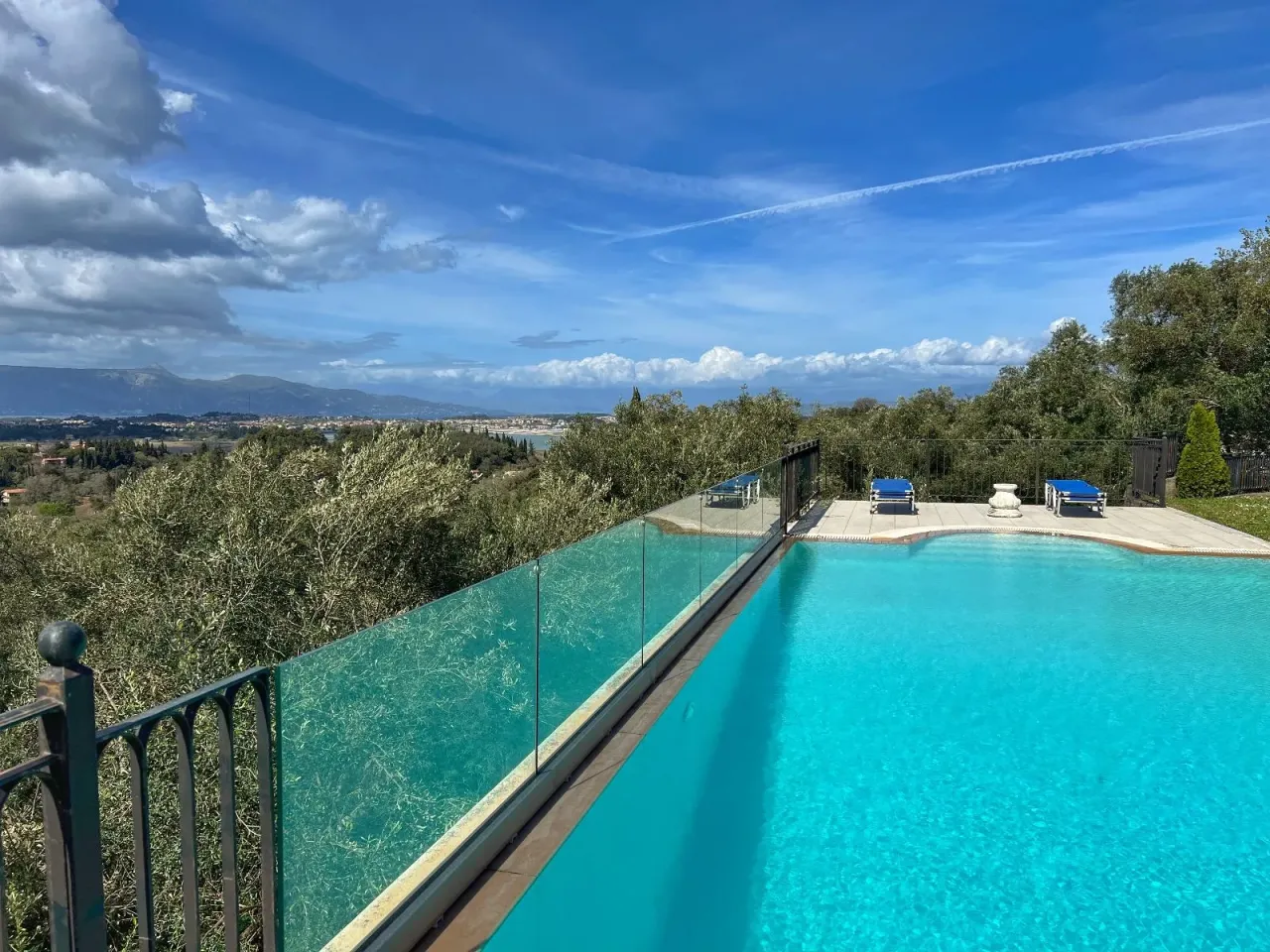 Villa sur Corfou, Grèce, 301 m² - image 8