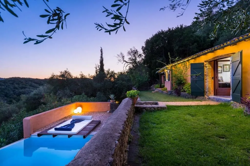 Villa in Insel Korfu, Griechenland, 195 m² - Foto 1