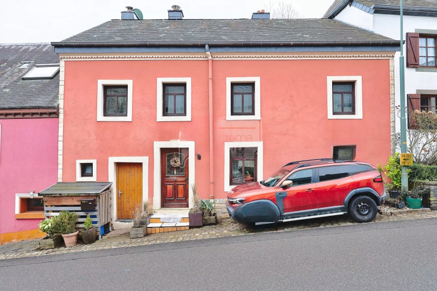 Casa a Diekirch, Lussemburgo, 145 m² - foto 1