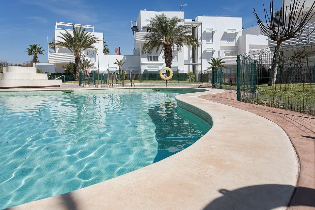 Penthouse in Vera, Spain, 71 m² - picture 1