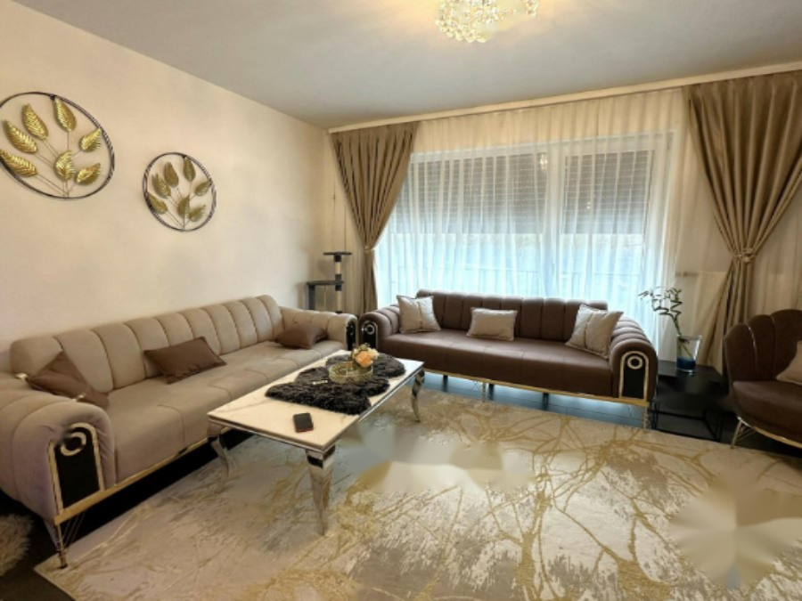 Flat in Diekirch, Luxembourg, 135 m² - picture 1