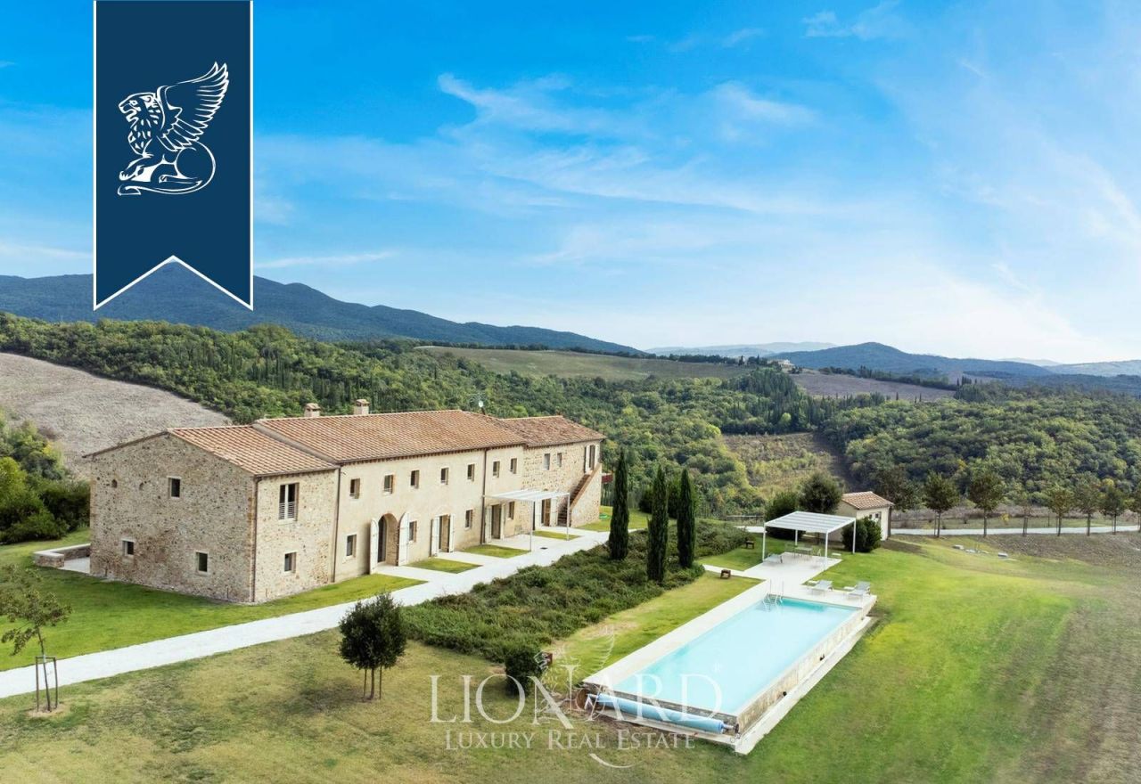 Azienda agricola a Volterra, Italia, 1 000 m² - foto 2