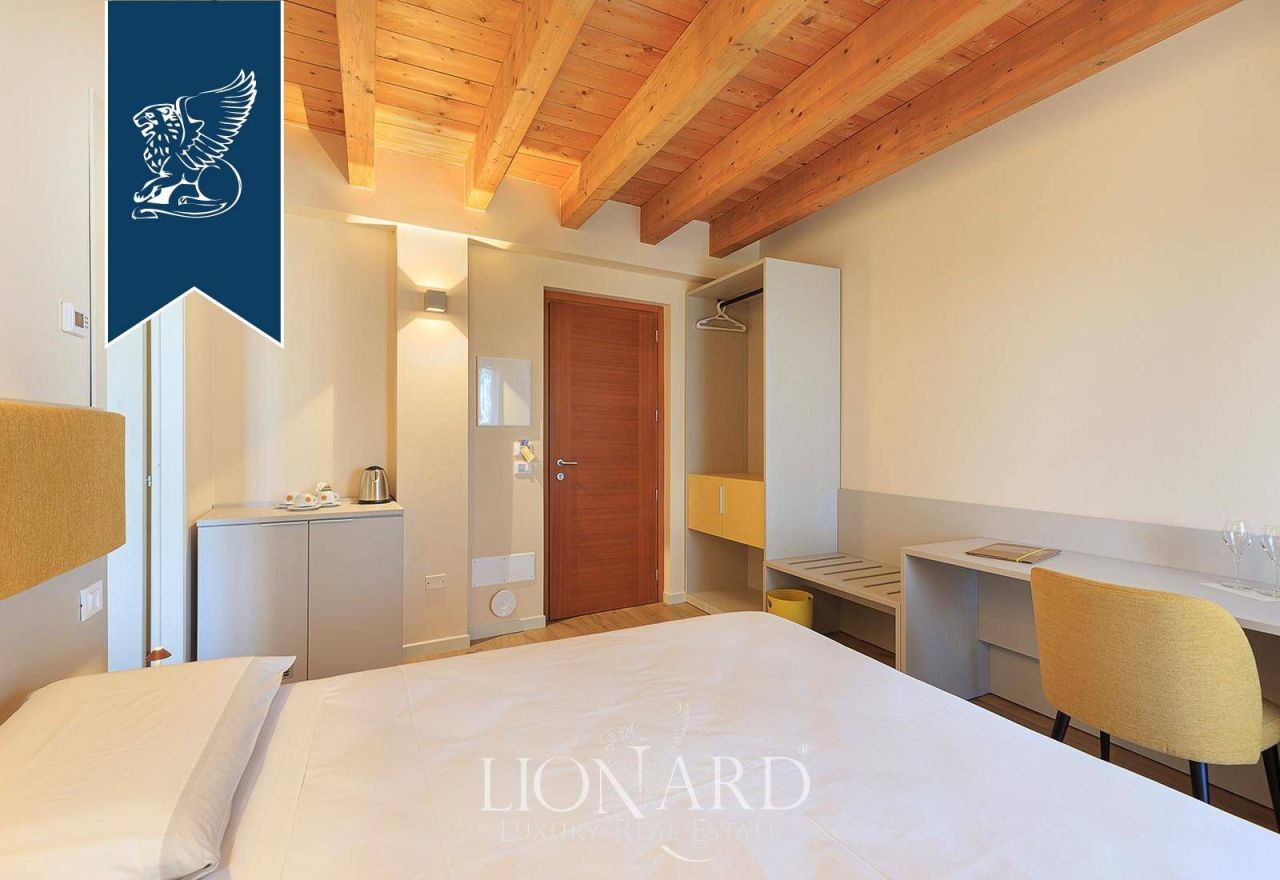 Azienda agricola a Bergamo, Italia, 1 500 m² - foto 18