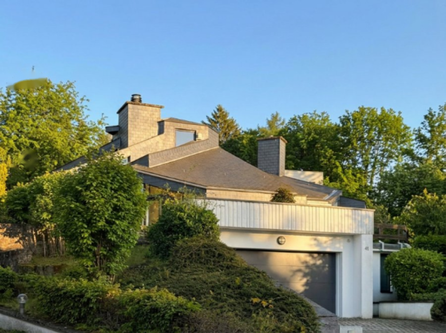 Haus in Luxemburg, Luxemburg, 250 m² - Foto 1
