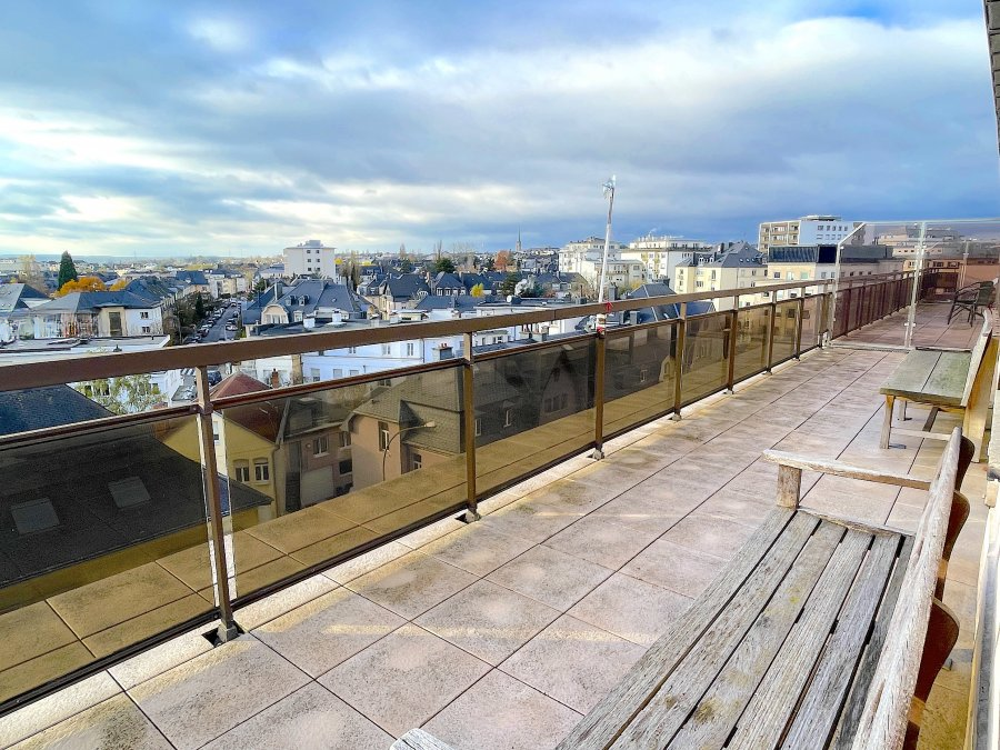 Flat in Luxembourg, Luxembourg, 122 m² - picture 2