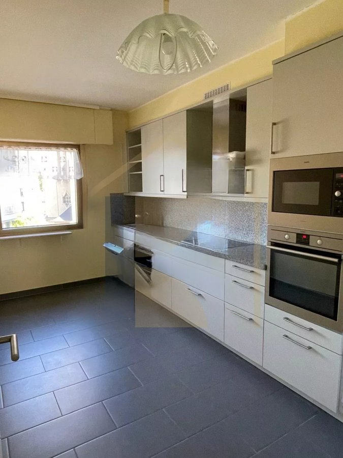 Flat in Luxembourg, Luxembourg, 94 m² - picture 3