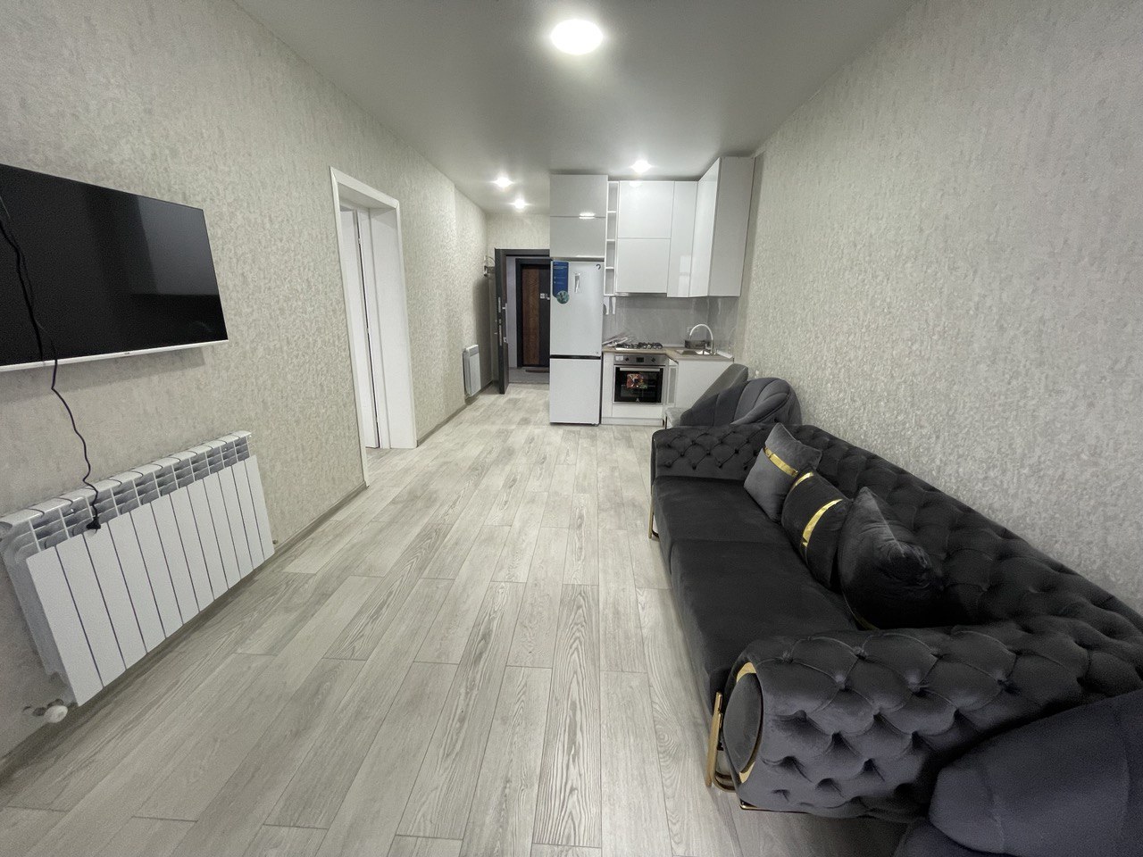 Flat in Batumi, Georgia, 50.4 m² - picture 2