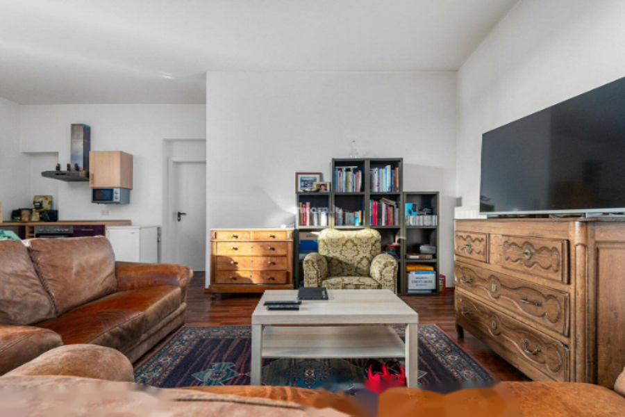 Flat in Luxembourg, Luxembourg, 101 m² - picture 4