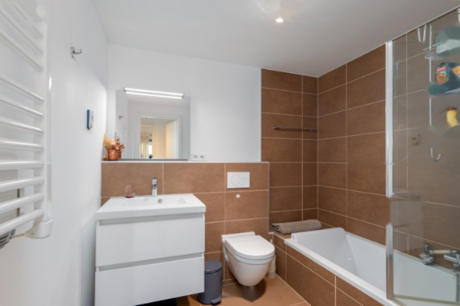 Flat in Luxembourg, Luxembourg, 60 m² - picture 4