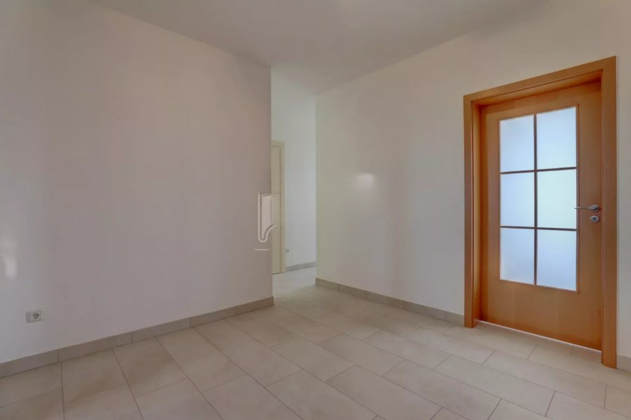 Flat in Diekirch, Luxembourg, 223 m² - picture 7