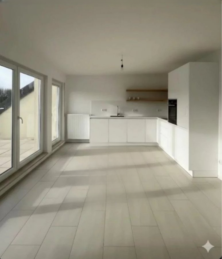 Piso en Luxemburgo, Luxemburgo, 96 m² - imagen 1