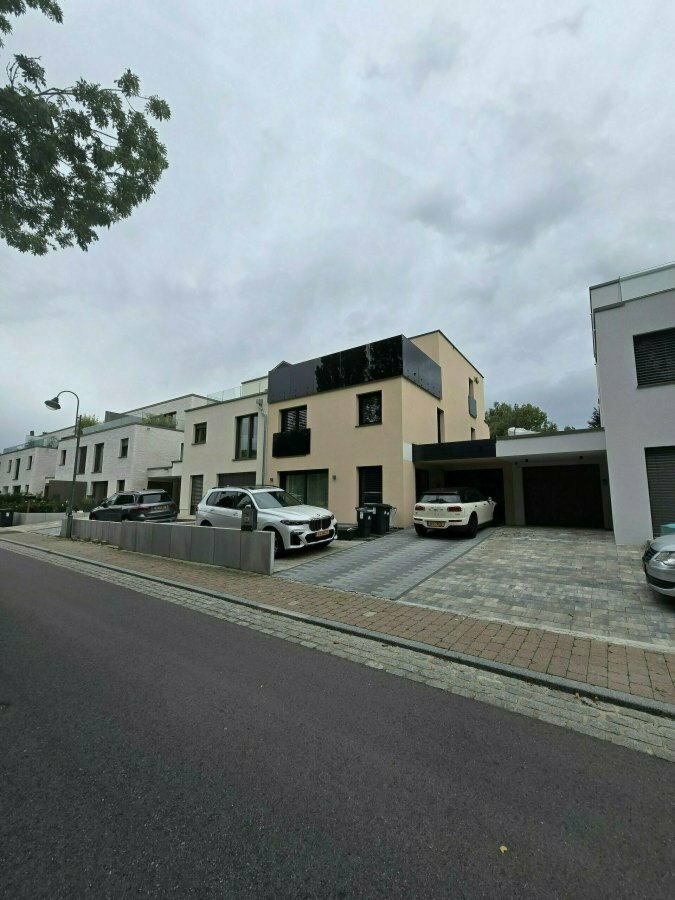 House in Diekirch, Luxembourg, 179 m² - picture 1