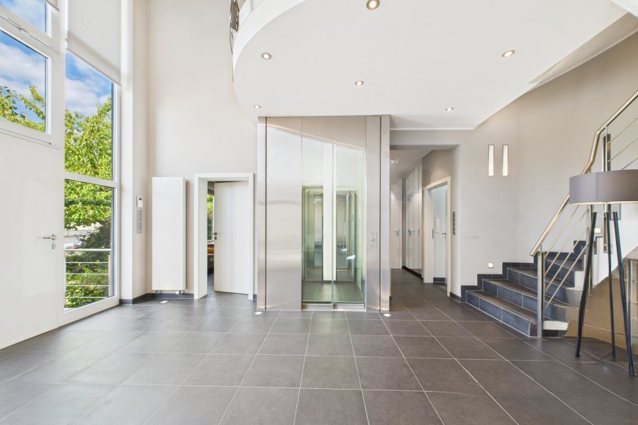 House in Luxembourg, Luxembourg, 435 m² - picture 3