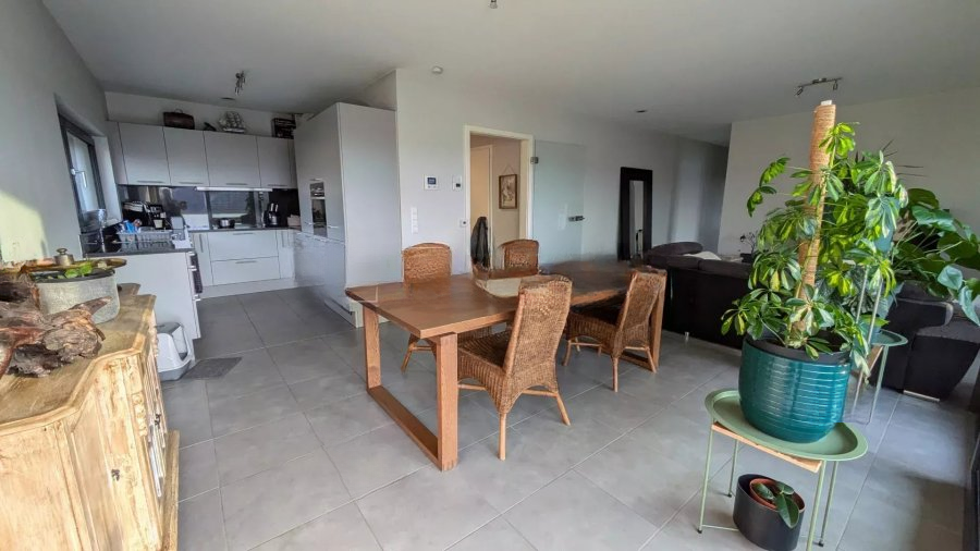 Flat in Luxembourg, Luxembourg, 93 m² - picture 6