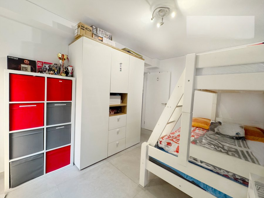 Flat in Luxembourg, Luxembourg, 93 m² - picture 6