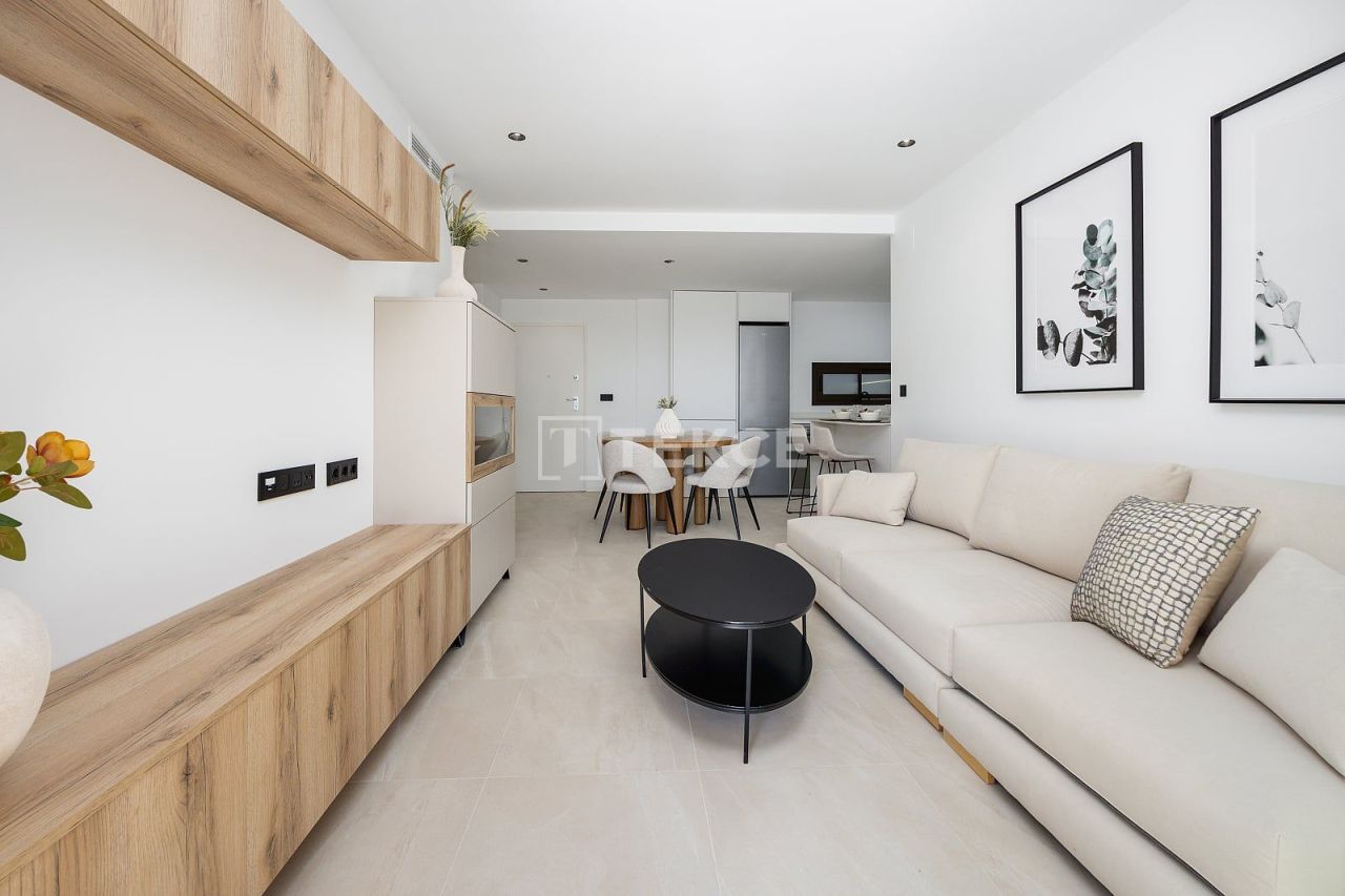 Apartment in Los Alcazares, Spain, 83 m² - picture 17