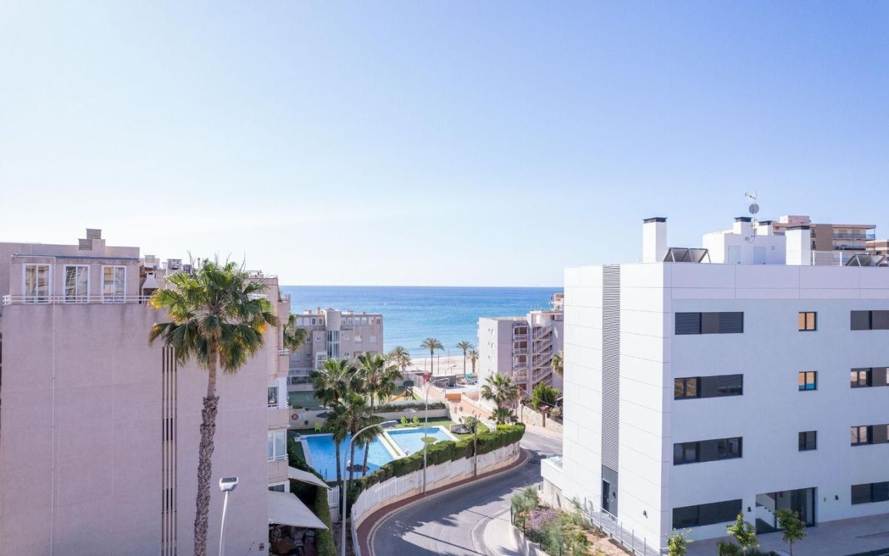 Appartement à El Campello, Espagne, 74 m² - image 4