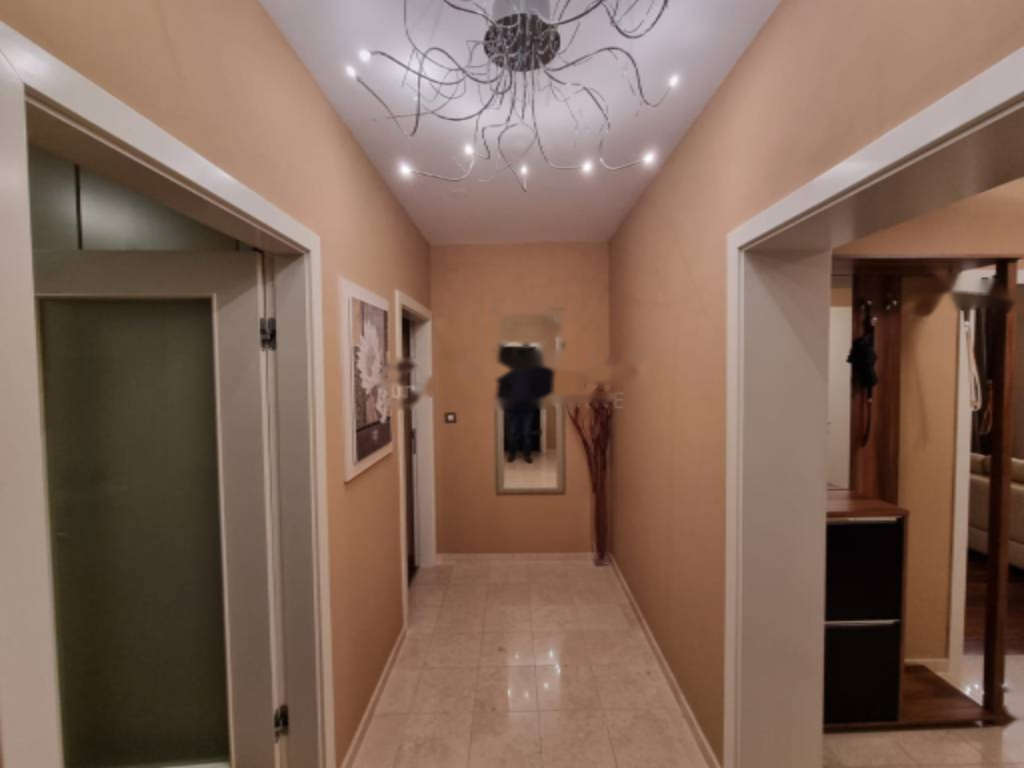 Flat in Opatija, Croatia, 184 m² - picture 1